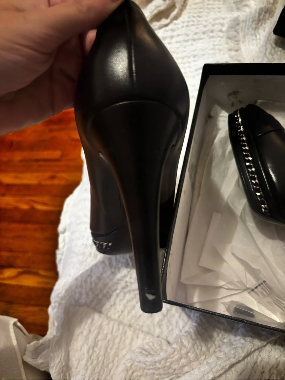 CHANEL 2015 interlocking CC logo pumps
